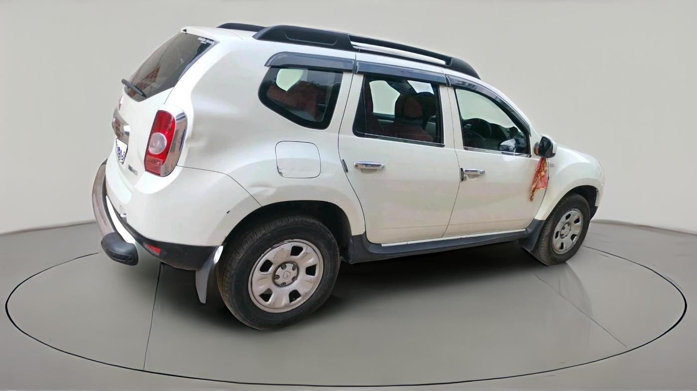 2013 Renault Duster 85 PS RXL DIESEL, Diesel, Manual, 1,25,393 km, exterior