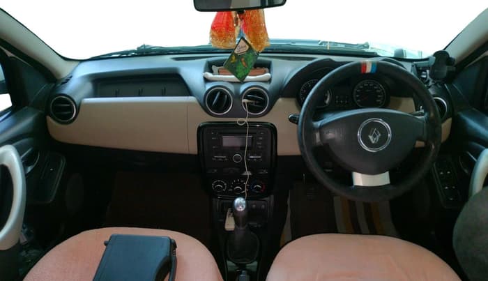 2013 Renault Duster 85 PS RXL DIESEL, Diesel, Manual, 1,25,393 km, interior