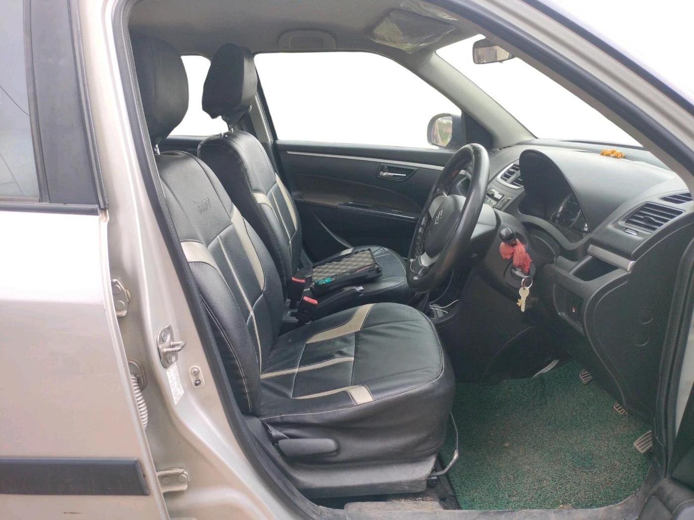 2017 Maruti Swift VXI, Petrol, Manual, 1 km, interior