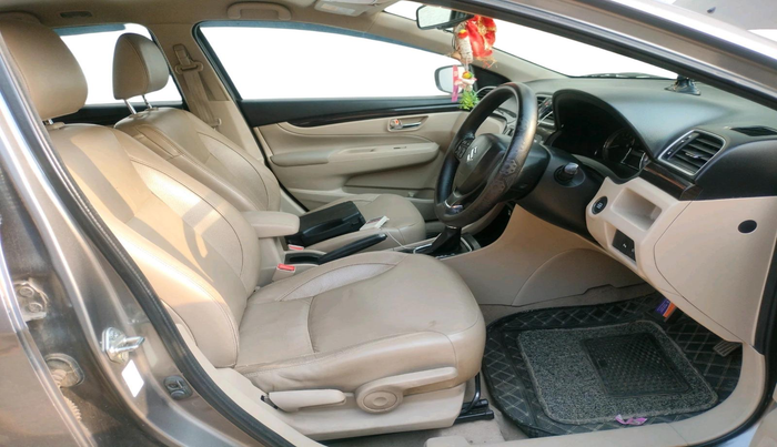2017 Maruti Ciaz ALPHA  AT 1.4  PETROL, Petrol, Automatic, 45,997 km, interior