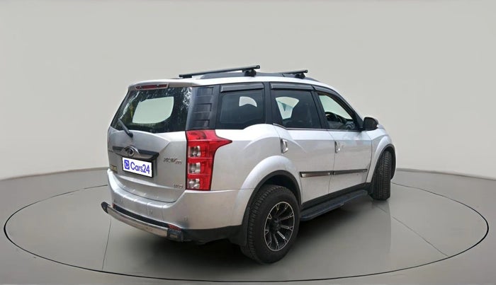 2017 Mahindra XUV500 W10, Diesel, Manual, 57,713 km, exterior