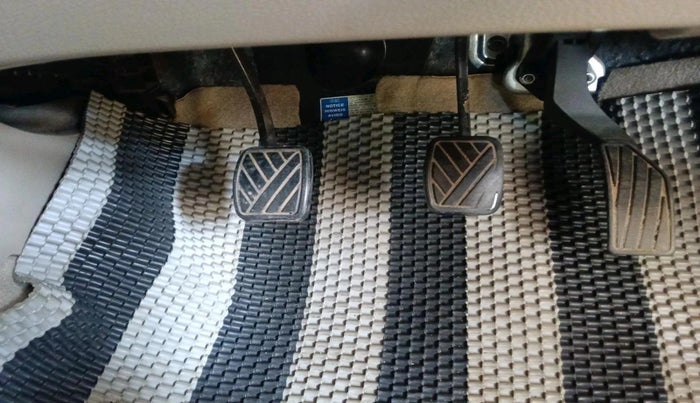 2016 Maruti Ciaz ZXI, Petrol, Manual, 78,700 km, interior