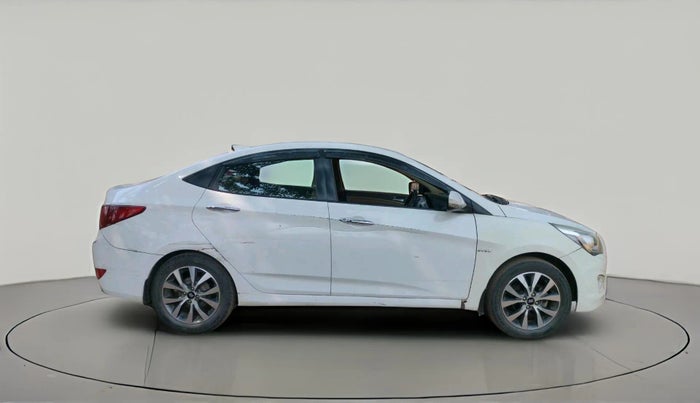 2016 Hyundai Verna FLUIDIC 4S 1.6 VTVT SX, Petrol, Manual, 1,15,824 km, exterior
