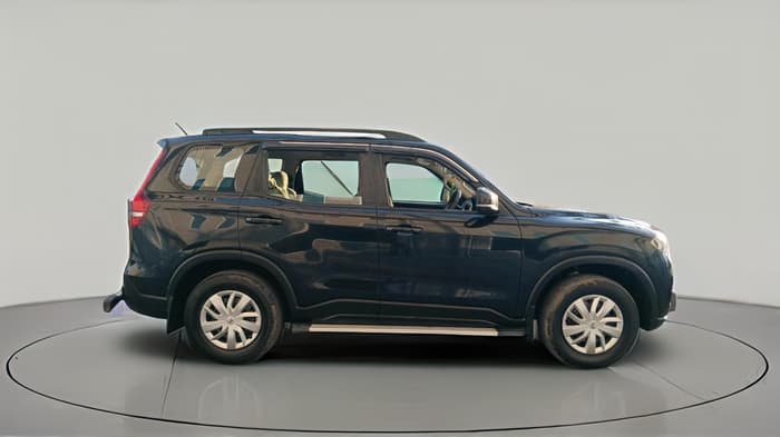 2024 Mahindra SCORPIO-N Z4 DIESEL MT 2WD 7 STR, Diesel, Manual, 41,239 km, exterior