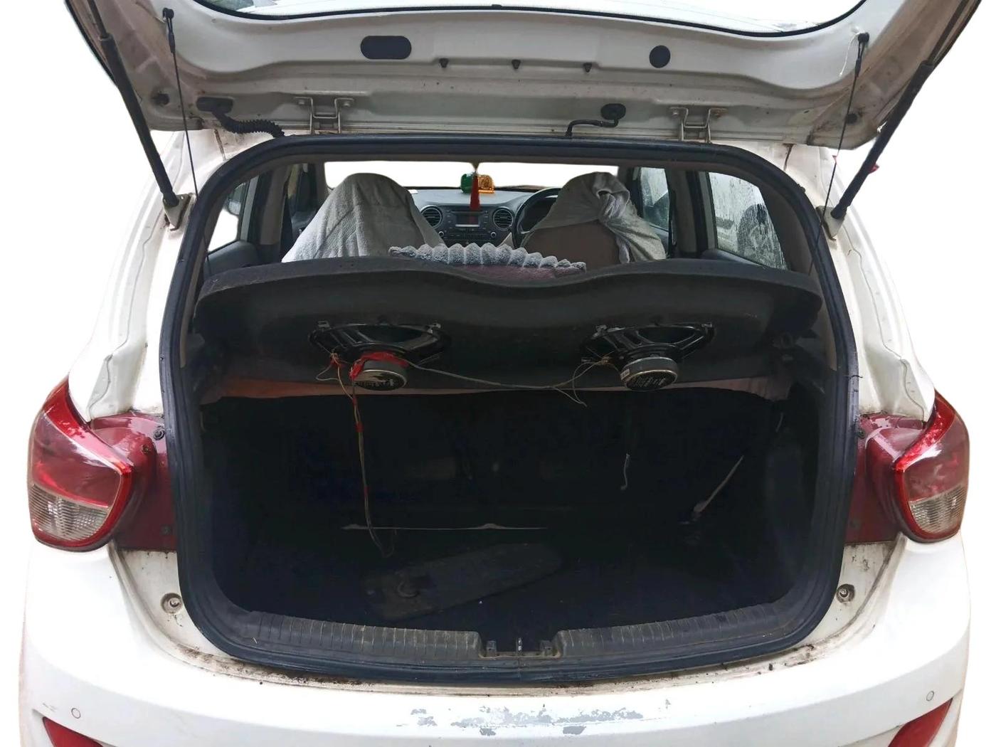 2014 Hyundai Grand i10 ASTA 1.1 CRDI, Diesel, Manual, 1,23,145 km, exterior
