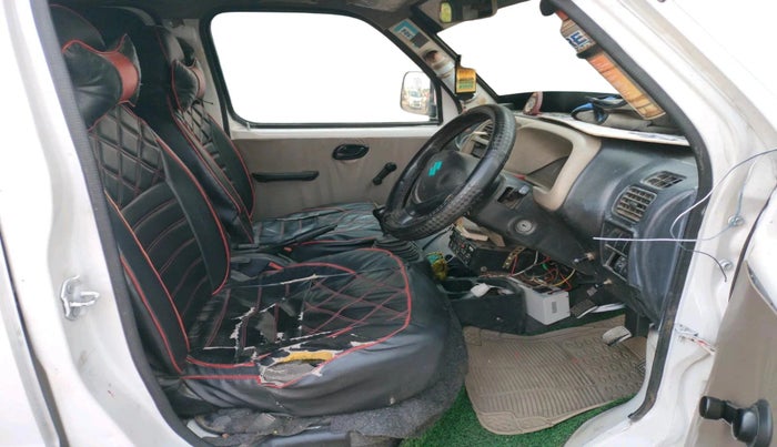 2019 Maruti Eeco 5 STR WITH A/C+HTR, Petrol, Manual, 2,24,291 km, interior