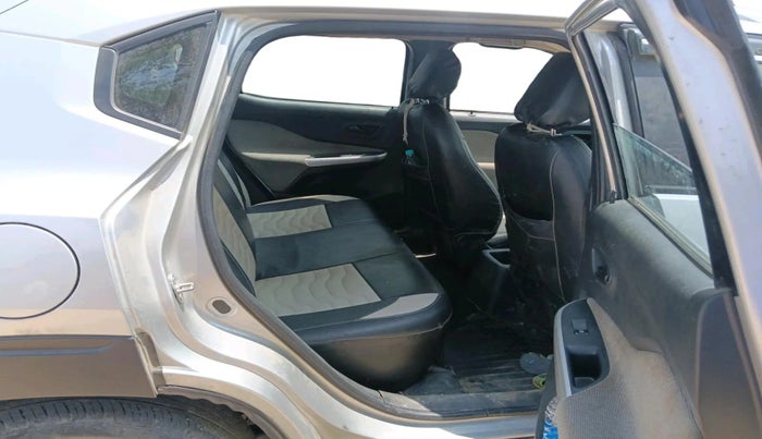 2022 Nissan MAGNITE XE, Petrol, Manual, 34,388 km, interior