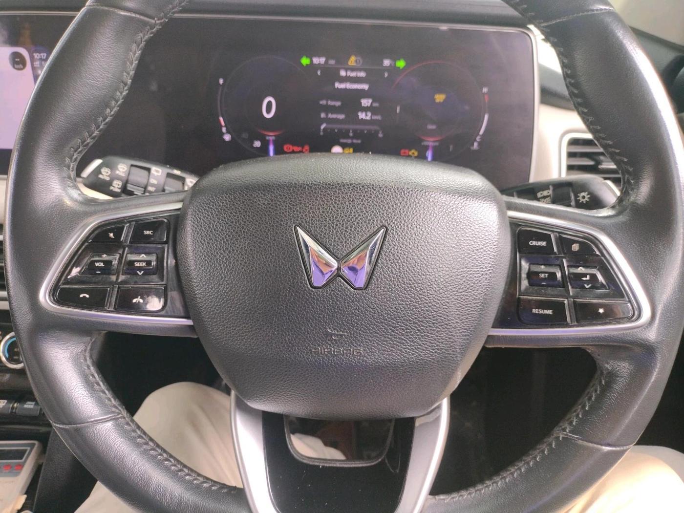 2022 Mahindra XUV700 AX 7 LUXURY D MT 7 STR, Diesel, Manual, 60,046 km, interior
