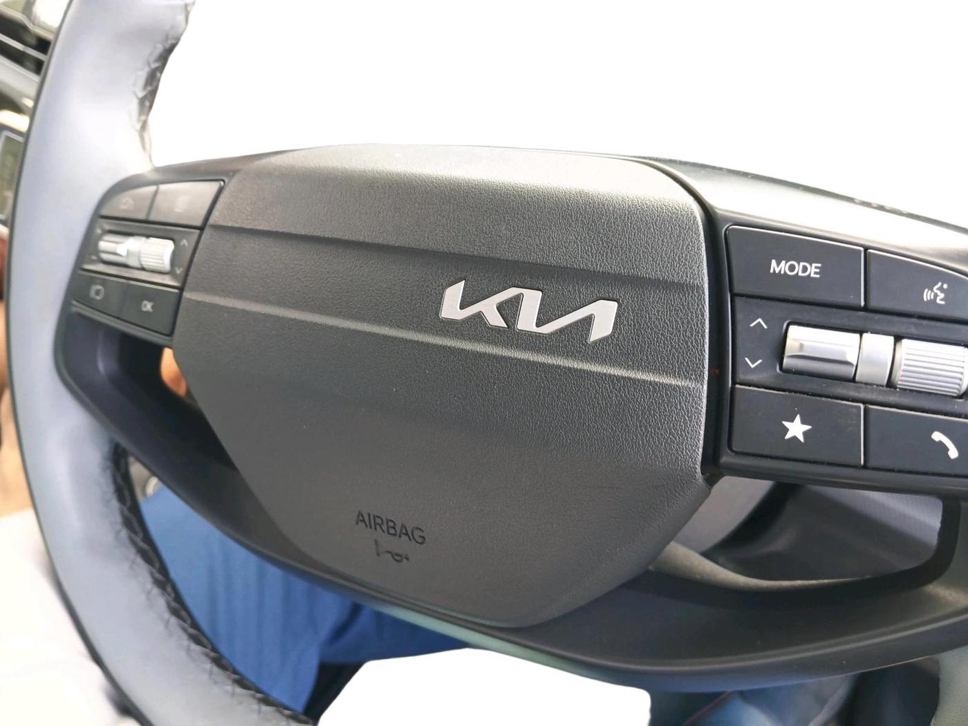 2025 KIA SYROS HTX 1.5 Diesel 6MT, Diesel, Manual, 29,158 km, interior