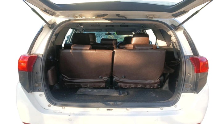 2017 Toyota Innova Crysta 2.8 GX AT 7 STR, Diesel, Automatic, 1,13,155 km, exterior