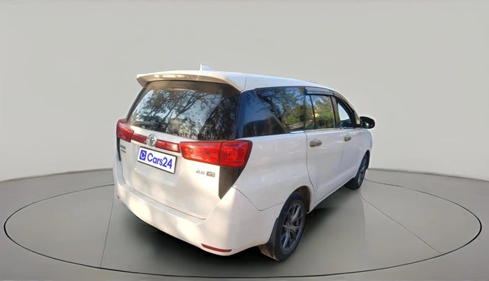 2017 Toyota Innova Crysta 2.8 GX AT 7 STR, Diesel, Automatic, 1,13,155 km, exterior