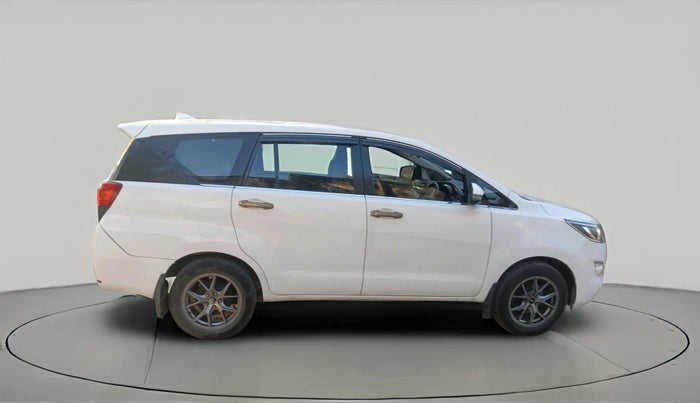 2017 Toyota Innova Crysta 2.8 GX AT 7 STR, Diesel, Automatic, 1,13,155 km, exterior