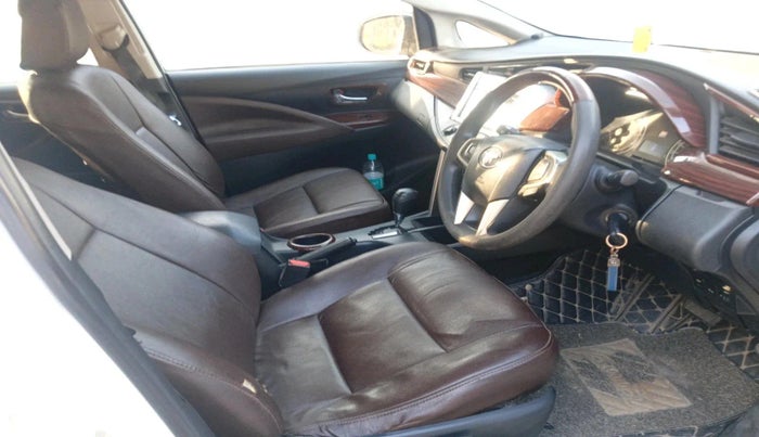 2017 Toyota Innova Crysta 2.8 GX AT 7 STR, Diesel, Automatic, 1,13,155 km, interior