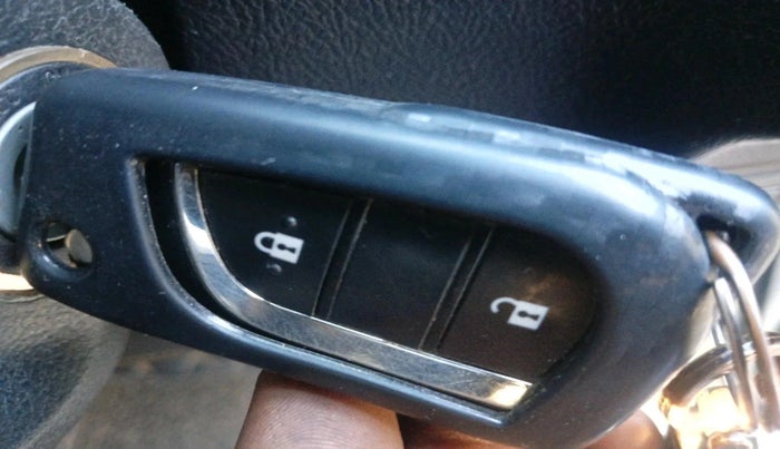 2017 Toyota Innova Crysta 2.8 GX AT 7 STR, Diesel, Automatic, 1,13,155 km, interior