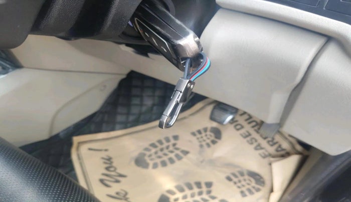 2021 Mahindra Scorpio S9, Diesel, Manual, 74,833 km, interior