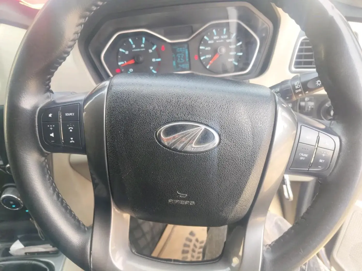 2021 Mahindra Scorpio S9, Diesel, Manual, 74,833 km, interior