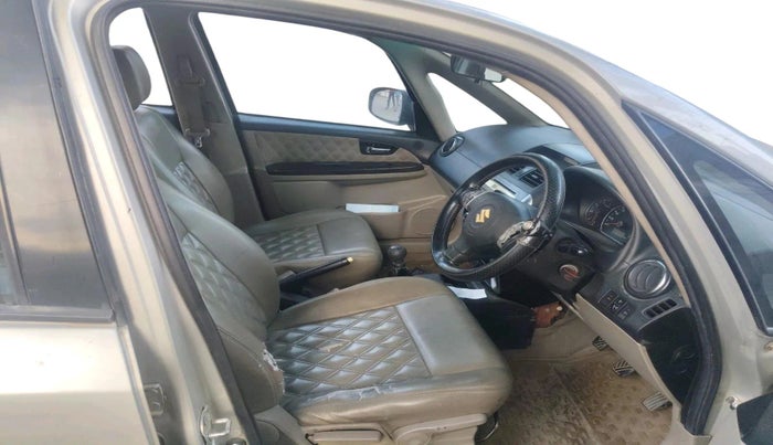 2014 Maruti SX4 ZDI, Diesel, Manual, 1,69,299 km, interior