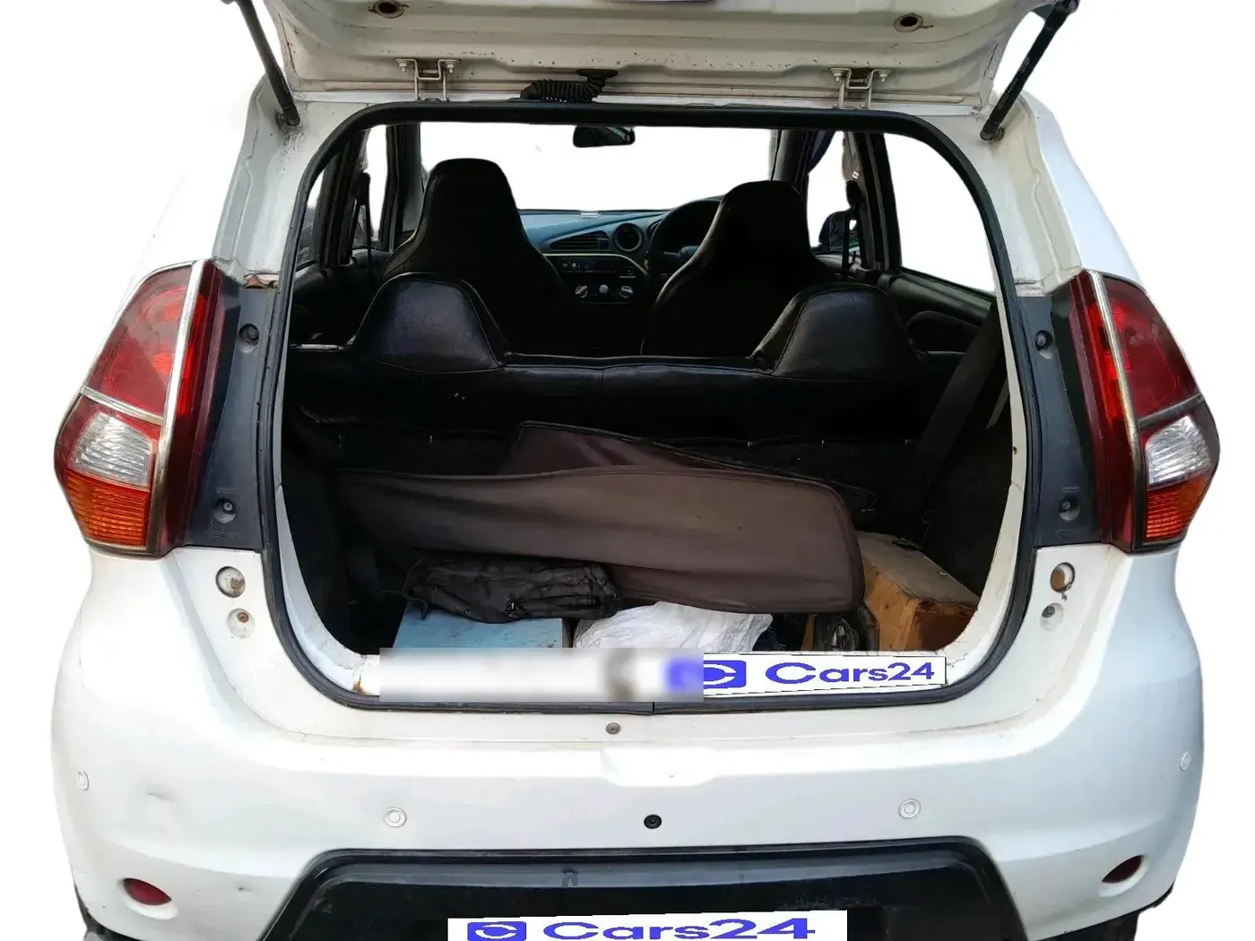 2018 Datsun Redi Go T, Petrol, Manual, 65,703 km, exterior