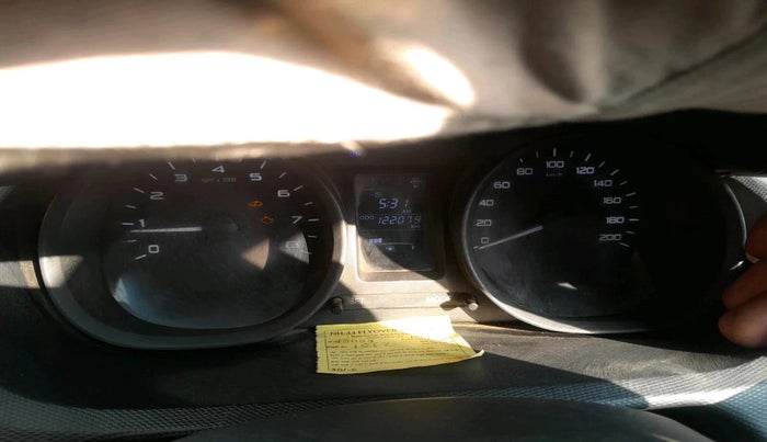 2018 Tata Tiago XE PETROL, CNG, Manual, 1,22,079 km, interior