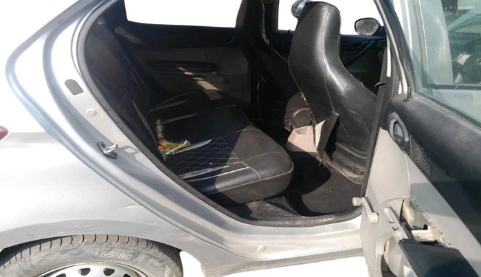 2018 Tata Tiago XE PETROL, CNG, Manual, 1,22,079 km, interior