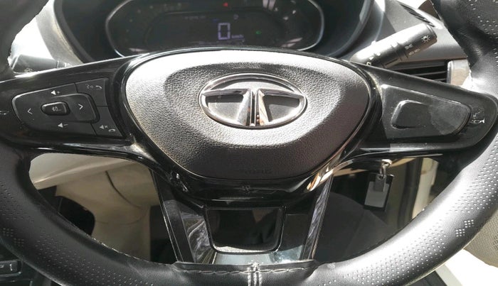 2020 Tata NEXON XZ PETROL, Petrol, Manual, 49,725 km, interior