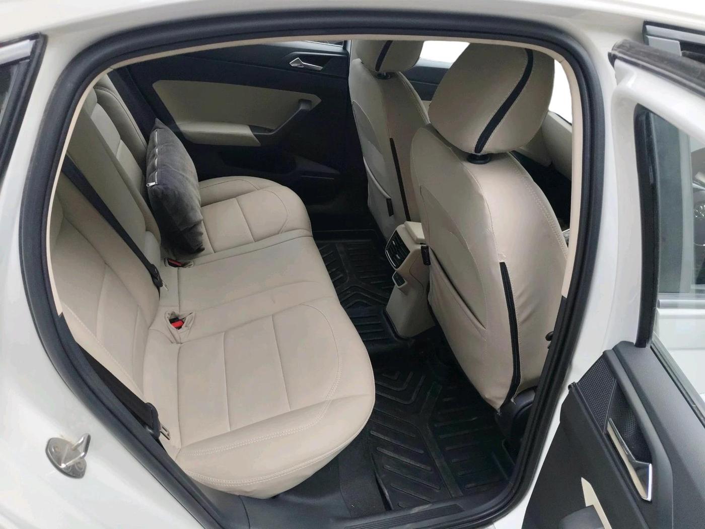 2023 Skoda SLAVIA AMBITION 1.0L TSI AT, Petrol, Automatic, 34,820 km, interior