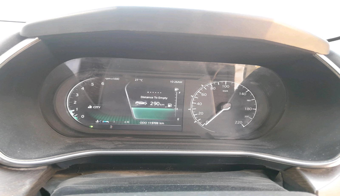 2019 Tata Harrier XZ 2.0L, Diesel, Manual, 1,20,500 km, interior