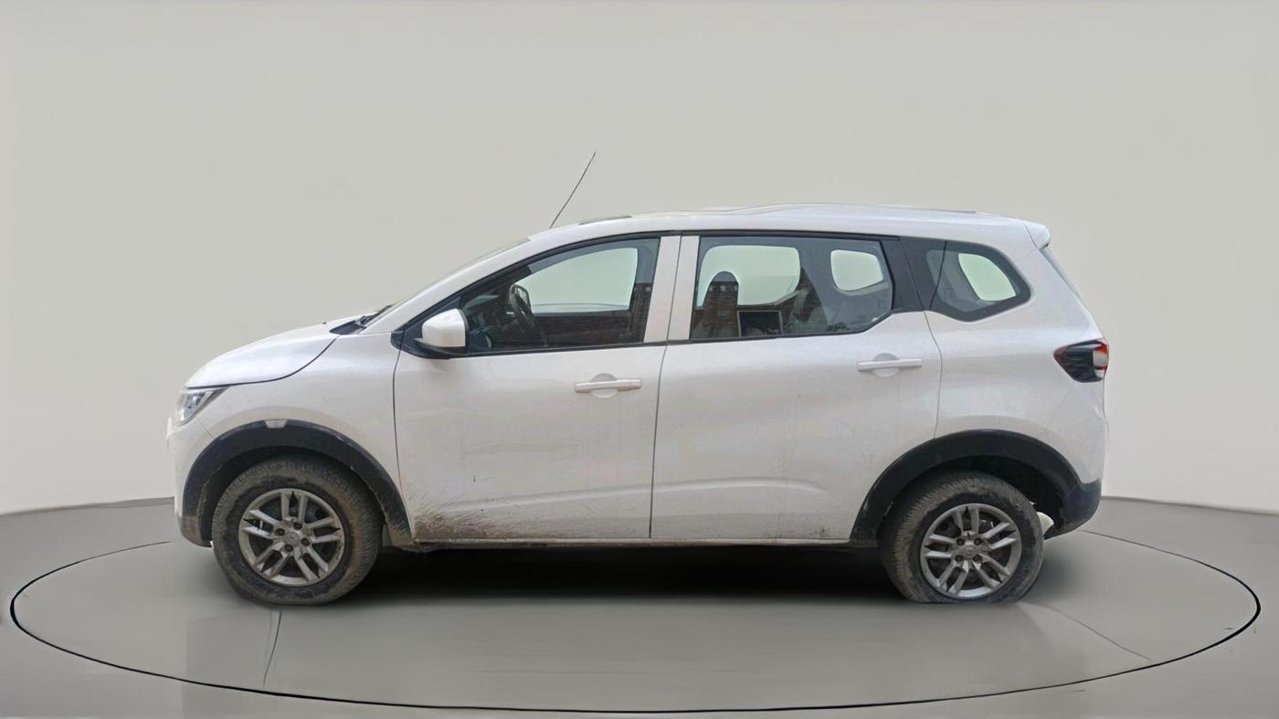 2021 Renault TRIBER RXL MT, Petrol, Manual, 71,184 km, exterior