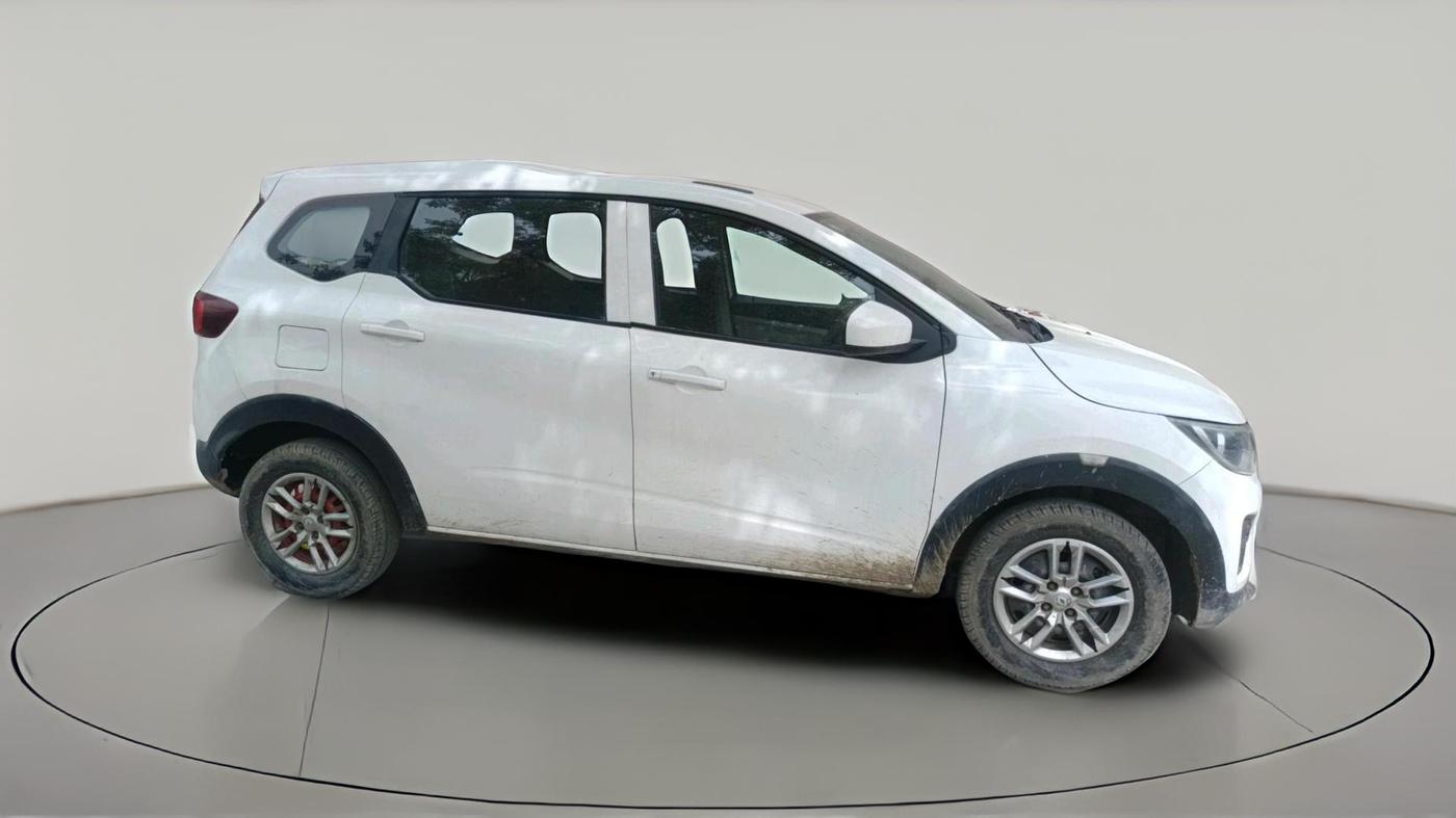 2021 Renault TRIBER RXL MT, Petrol, Manual, 71,184 km, exterior