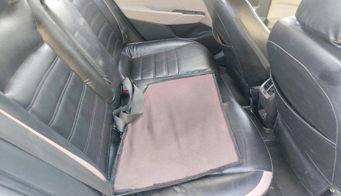 2019 Hyundai Verna 1.4 EX CRDI, Diesel, Manual, 90,753 km, interior