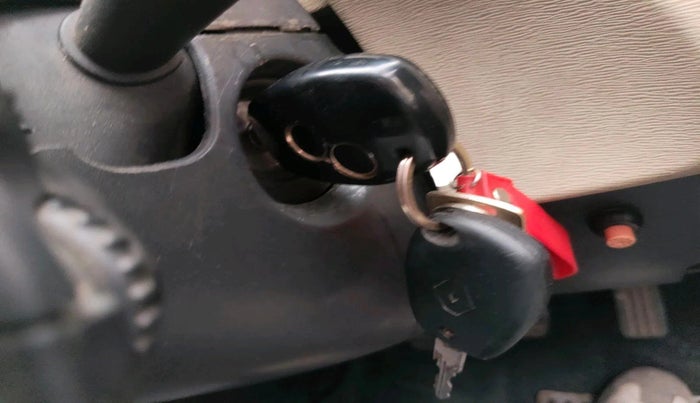 2013 Renault Duster 85 PS RXL DIESEL, Diesel, Manual, 1,60,087 km, interior