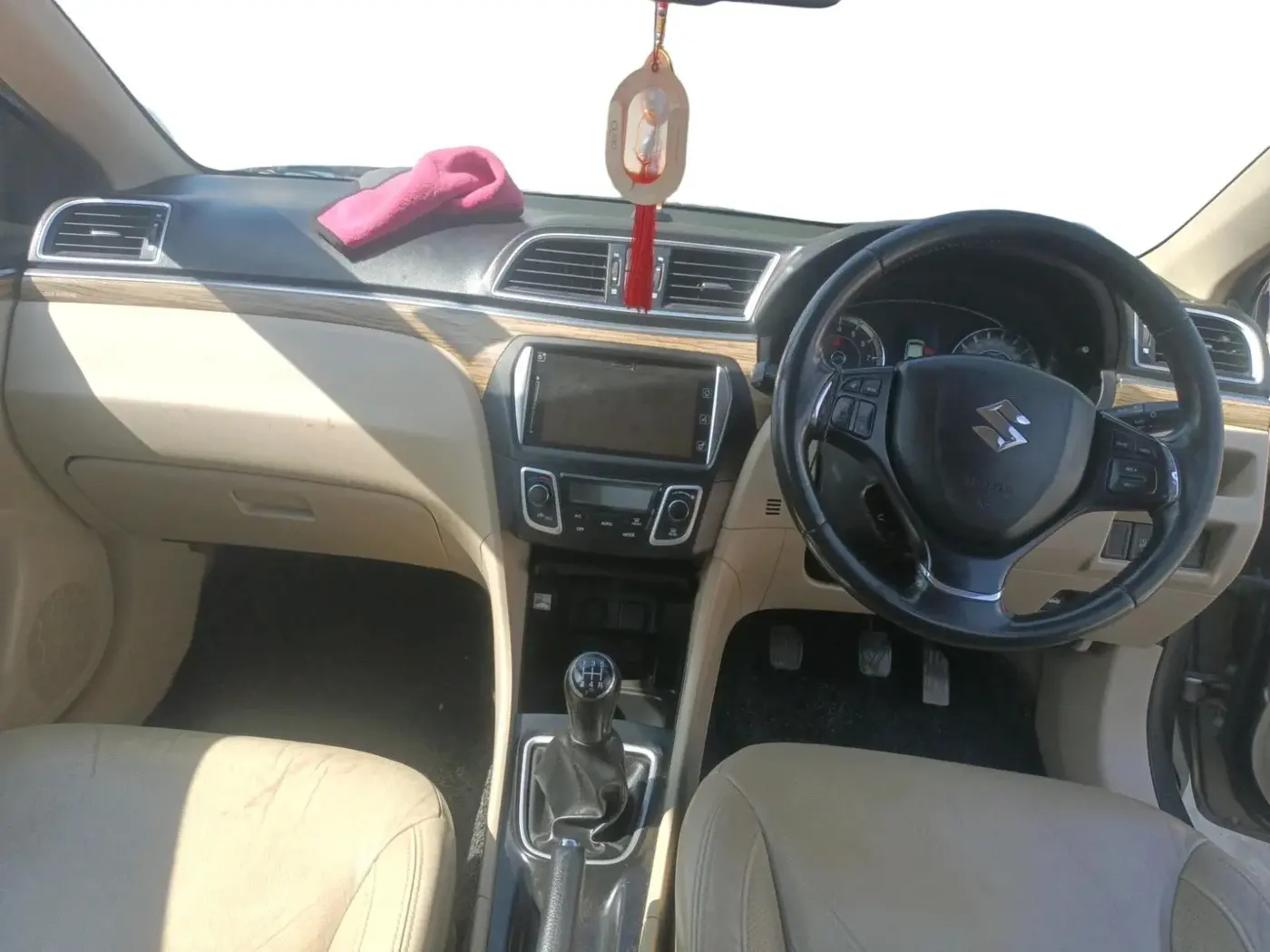 2018 Maruti Ciaz ALPHA 1.5 SHVS PETROL, Petrol, Manual, 1,13,641 km, interior