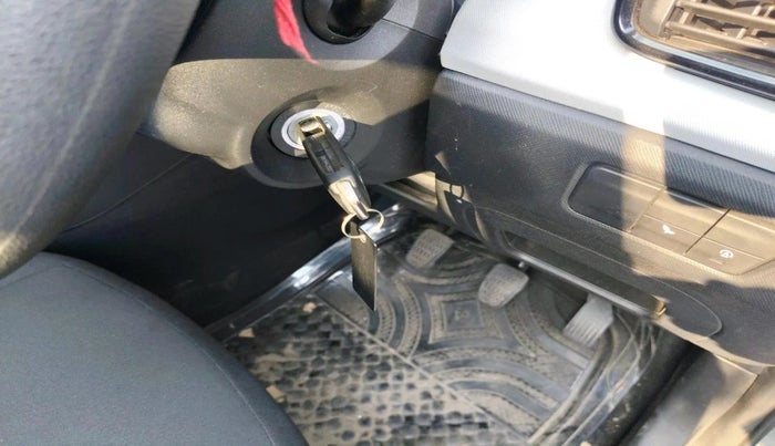 2025 Tata PUNCH Pure (O) , Petrol, Manual, 1,338 km, interior