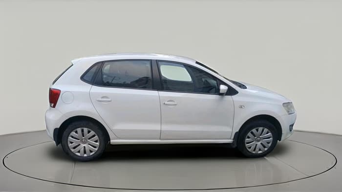 2013 Volkswagen Polo COMFORTLINE 1.2L, Diesel, Manual, 1,11,689 km, exterior