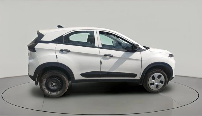 2024 Tata NEXON Smart Plus 1.2 Revotron 6 AMT, Petrol, Automatic, 9,462 km, exterior