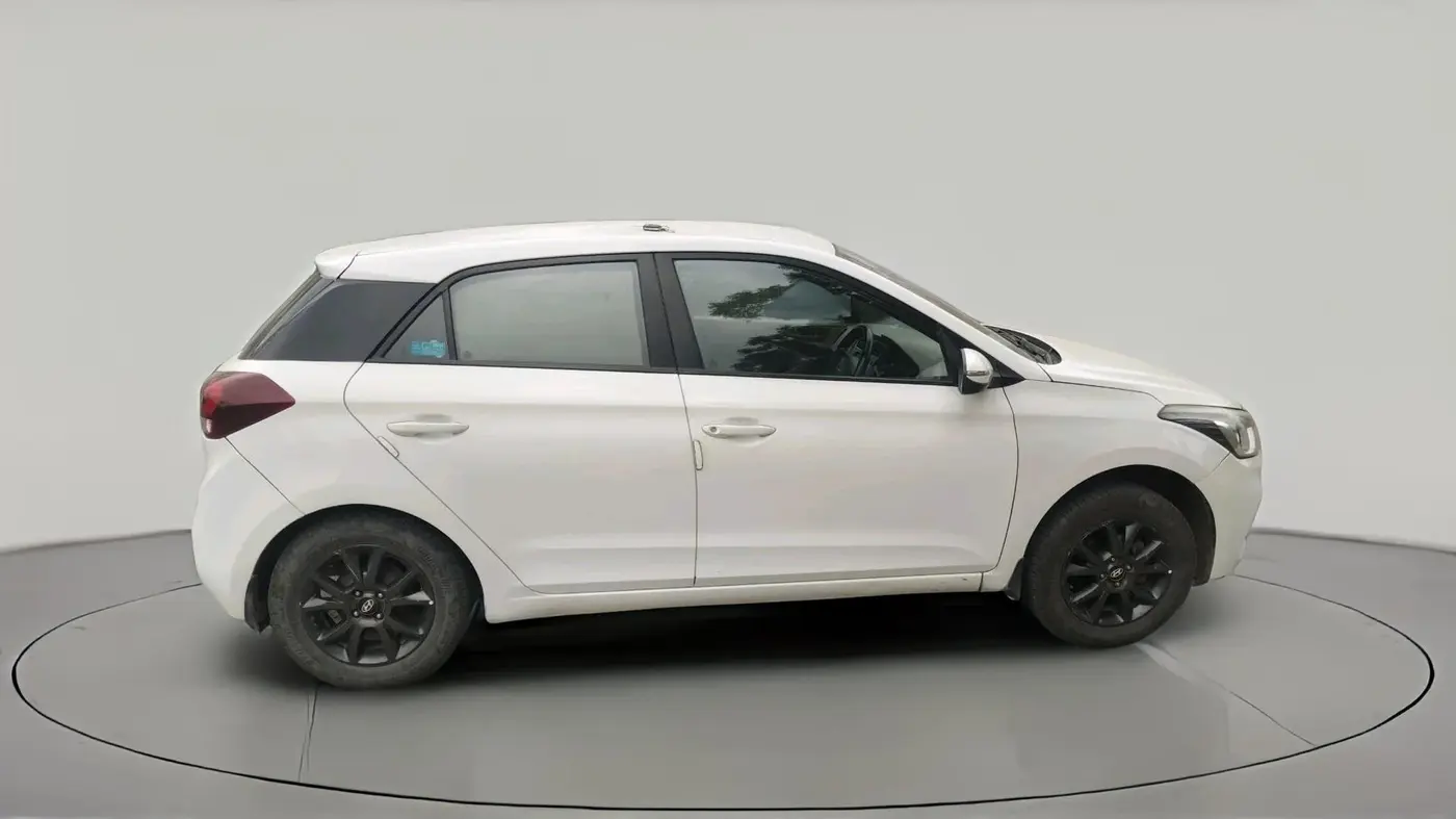 2018 Hyundai Elite i20 ASTA 1.2, Petrol, Manual, 1,02,480 km, exterior