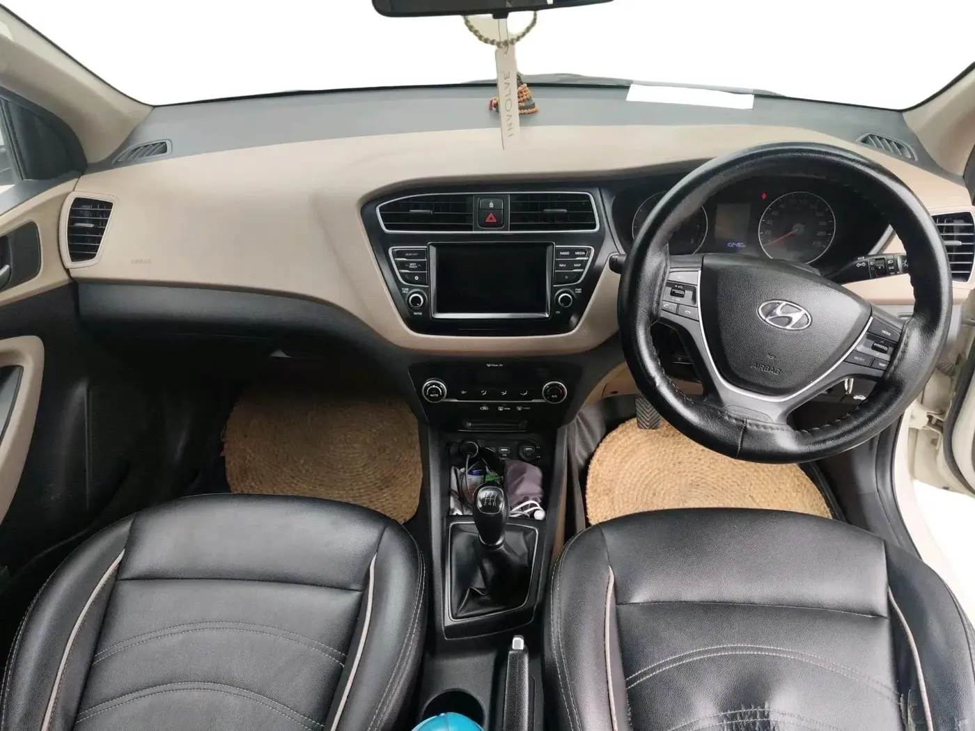2018 Hyundai Elite i20 ASTA 1.2, Petrol, Manual, 1,02,480 km, interior