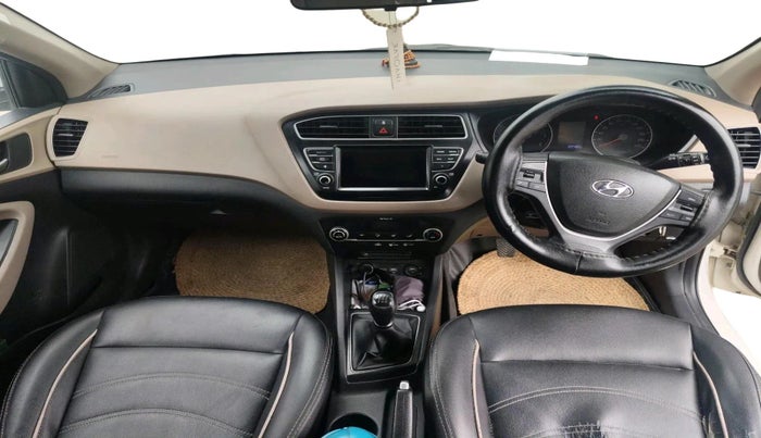 2018 Hyundai Elite i20 ASTA 1.2, Petrol, Manual, 1,02,480 km, interior