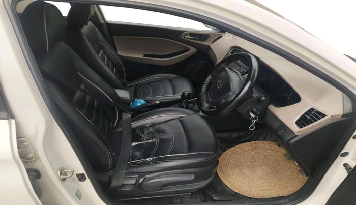 2018 Hyundai Elite i20 ASTA 1.2, Petrol, Manual, 1,02,480 km, interior