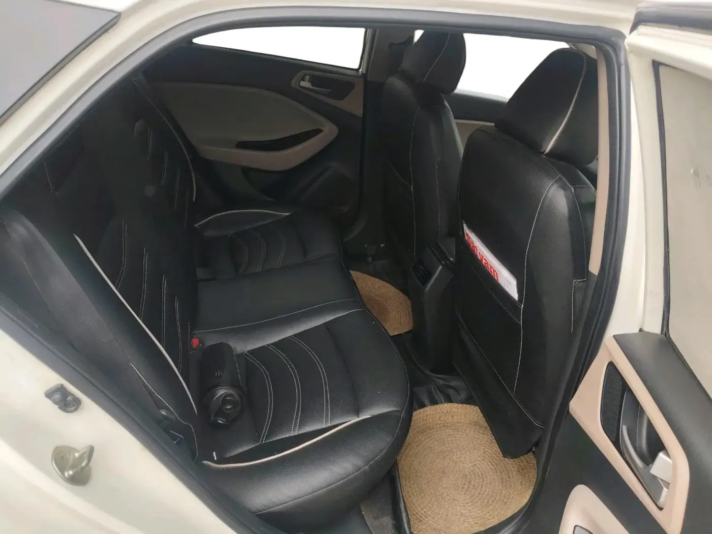 2018 Hyundai Elite i20 ASTA 1.2, Petrol, Manual, 1,02,480 km, interior