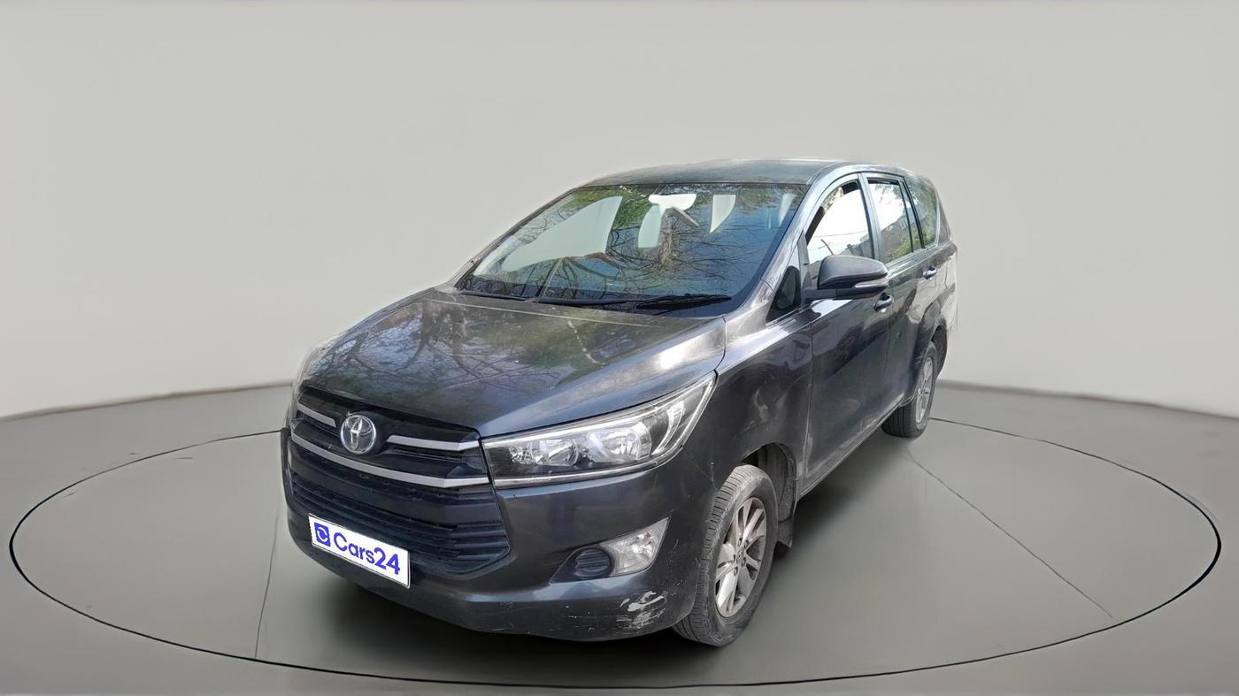 2016 Toyota Innova Crysta 2.4 GX 8 STR, Diesel, Manual, 1,91,239 km, exterior