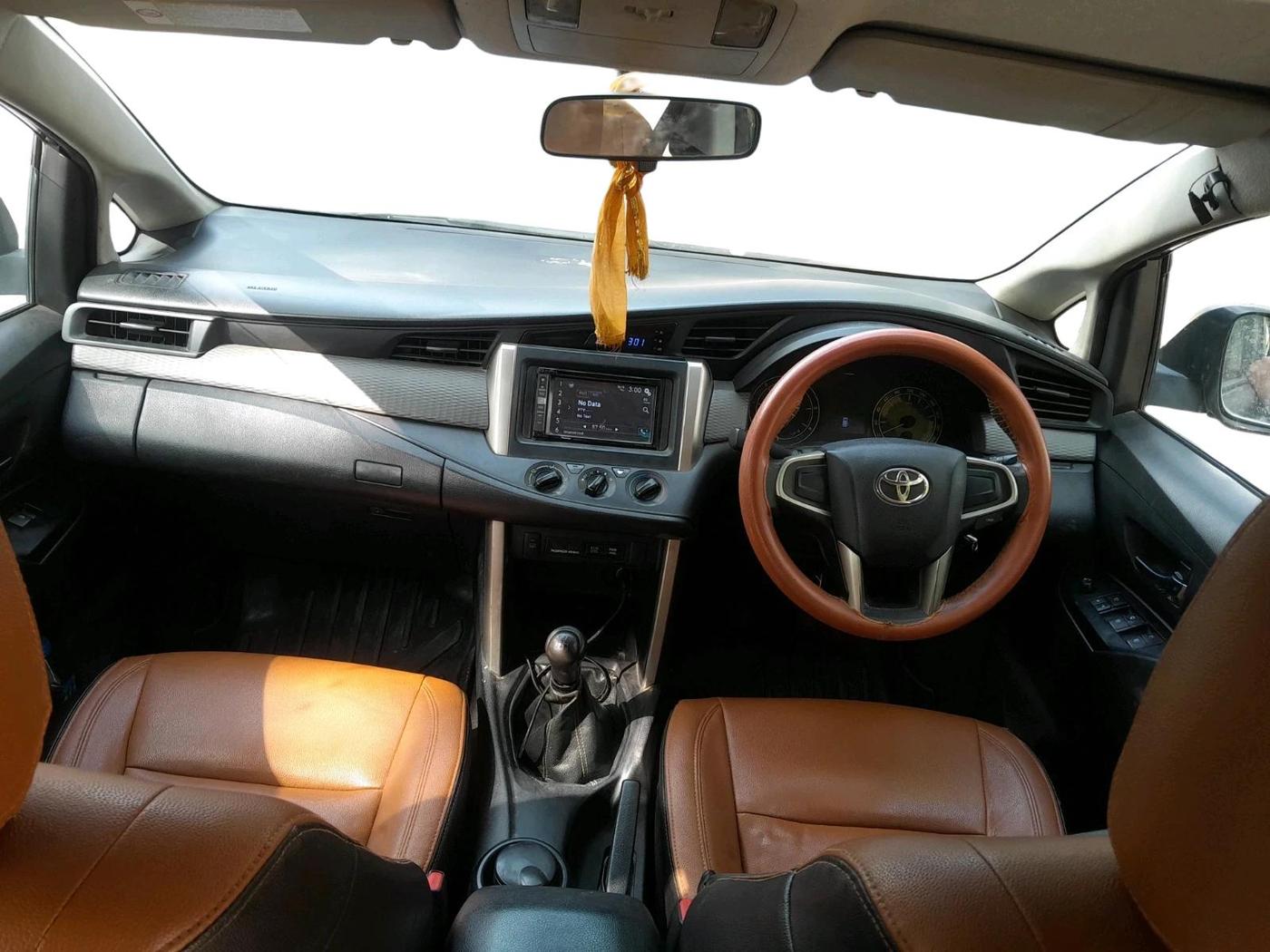 2016 Toyota Innova Crysta 2.4 GX 8 STR, Diesel, Manual, 1,91,239 km, interior