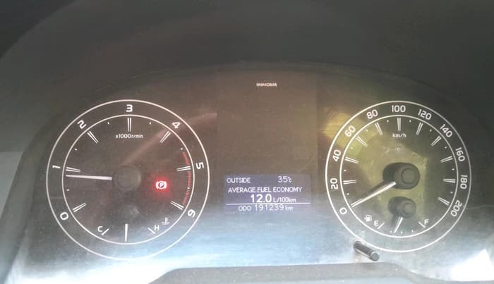 2016 Toyota Innova Crysta 2.4 GX 8 STR, Diesel, Manual, 1,91,239 km, interior