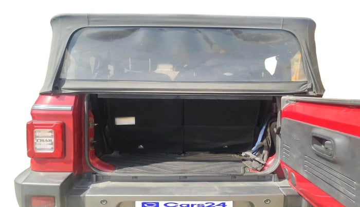 2021 Mahindra Thar LX  P 4WD AT CONVERTIBLE, Petrol, Automatic, 56,215 km, exterior