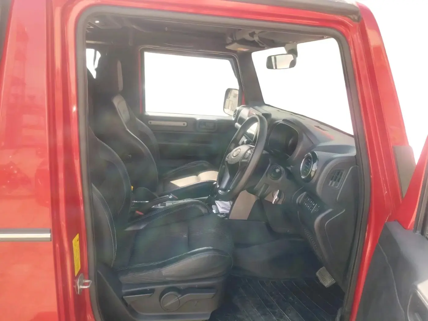 2021 Mahindra Thar LX  P 4WD AT CONVERTIBLE, Petrol, Automatic, 56,215 km, interior