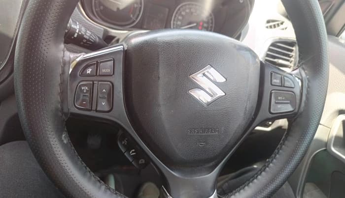 2016 Maruti Vitara Brezza ZDI PLUS DUAL TONE, Diesel, Manual, 91,174 km, interior