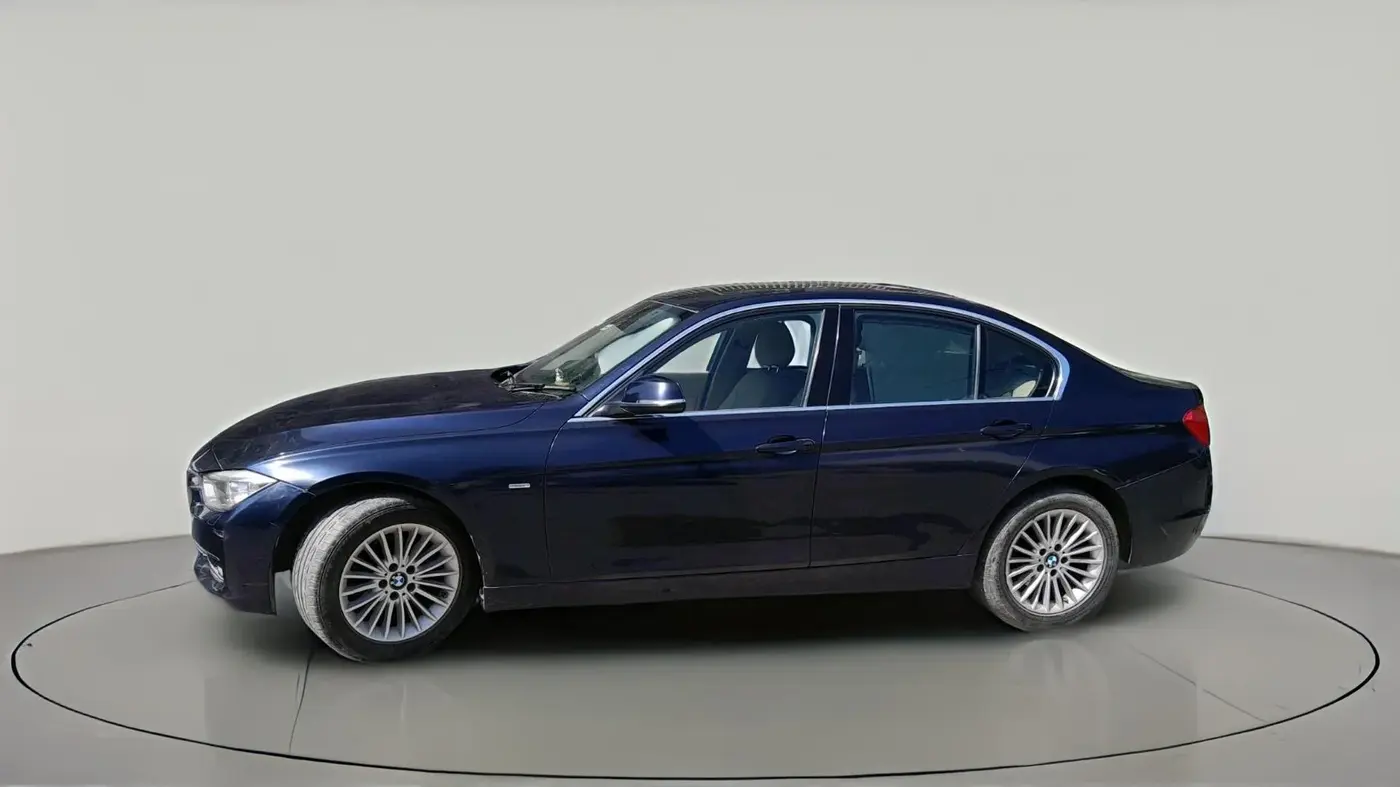 2015 BMW 3 Series 320D LUXURYLINE, Diesel, Automatic, 53,424 km, exterior