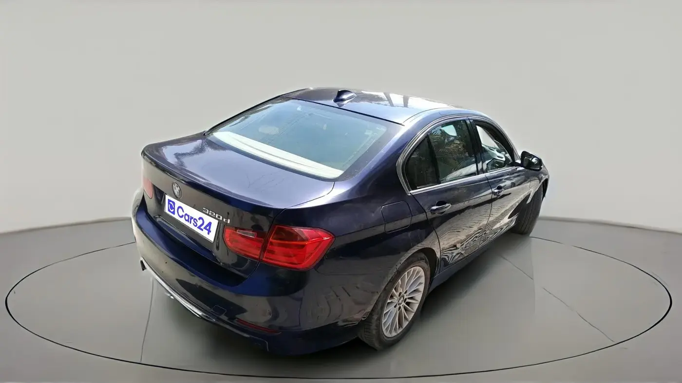 2015 BMW 3 Series 320D LUXURYLINE, Diesel, Automatic, 53,424 km, exterior