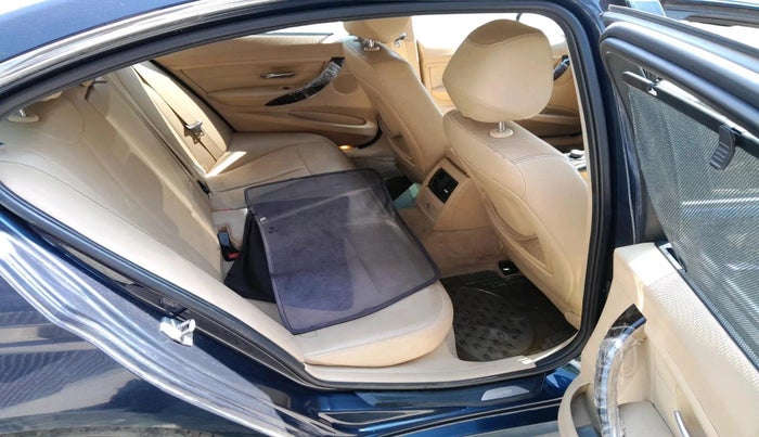 2015 BMW 3 Series 320D LUXURYLINE, Diesel, Automatic, 53,102 km, interior