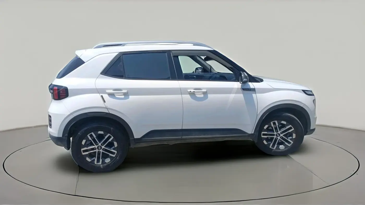 2022 Hyundai VENUE SX 1.5 CRDI, Diesel, Manual, 77,579 km, exterior